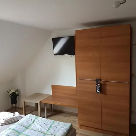 Casa de hóspedes Zur Eiche 3*