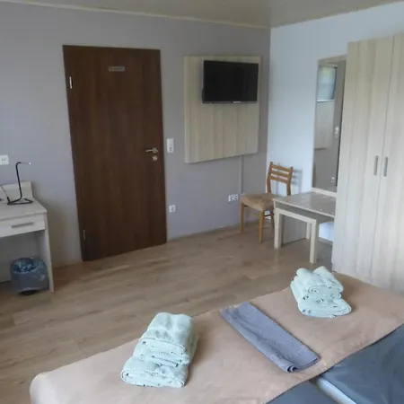 Zur Eiche Casa de hóspedes Drebenstedt